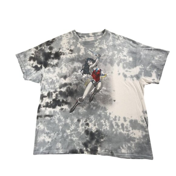 DC Comics Other - Wonder Woman Shirt Mens XL DC Comics Superhero Graphic Tee Vintage Tie Dye Retro